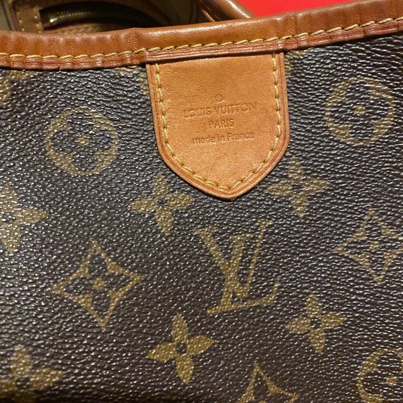 🚫SOLD🚫Authentic Louis Vuitton Delightful MM - Picture 2 of 11